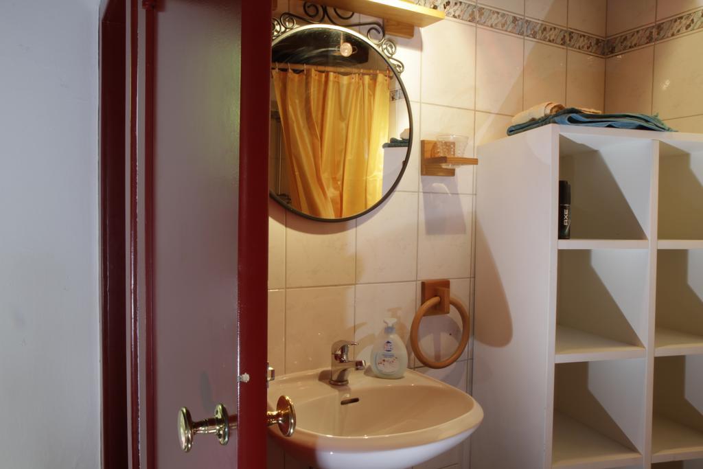Bnb122 Bed&Breakfast Ασκόνα Δωμάτιο φωτογραφία